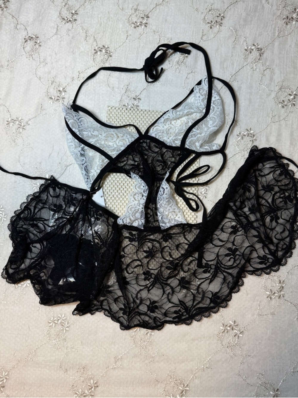 vintage deadstock black & white lace maid costume set – size small